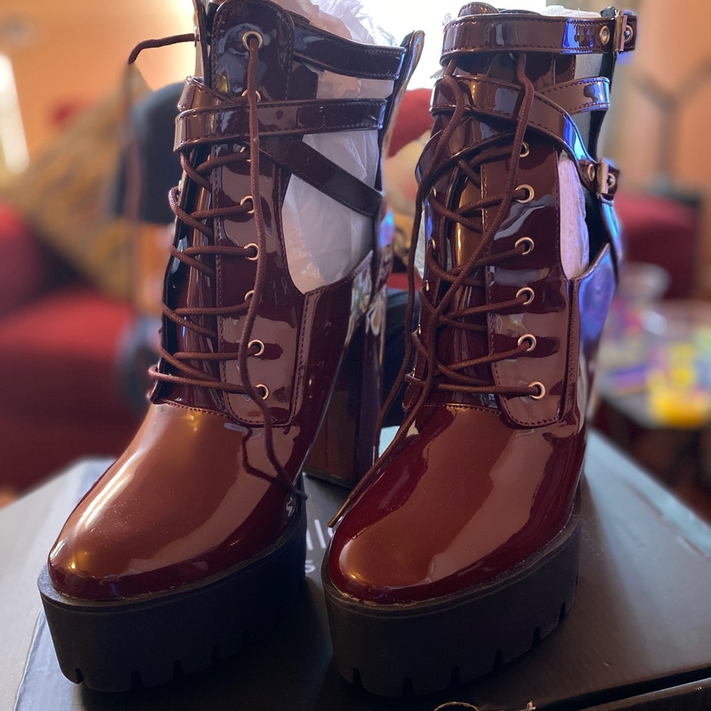 Woman platform, never worn - Picture 3 of 4